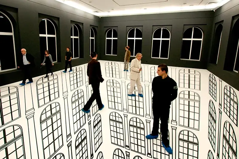 Abyssal, 2010 — Vinil adesivo, paredes pintadas e filtros de luz