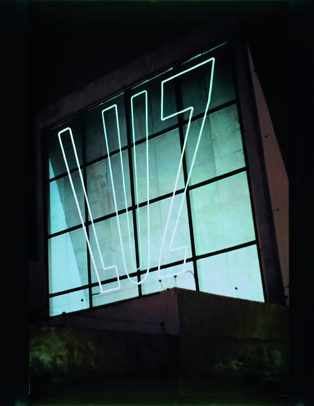 Luz, 2000