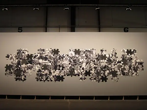 To Be Continued… (Latin American Puzzle), 2011 — Impressão digital em vinil adesivo sobre recortes de EVA