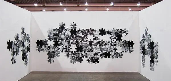 To Be Continued… (Latin American Puzzle), 2011 — Impressão digital em vinil adesivo sobre recortes de EVA